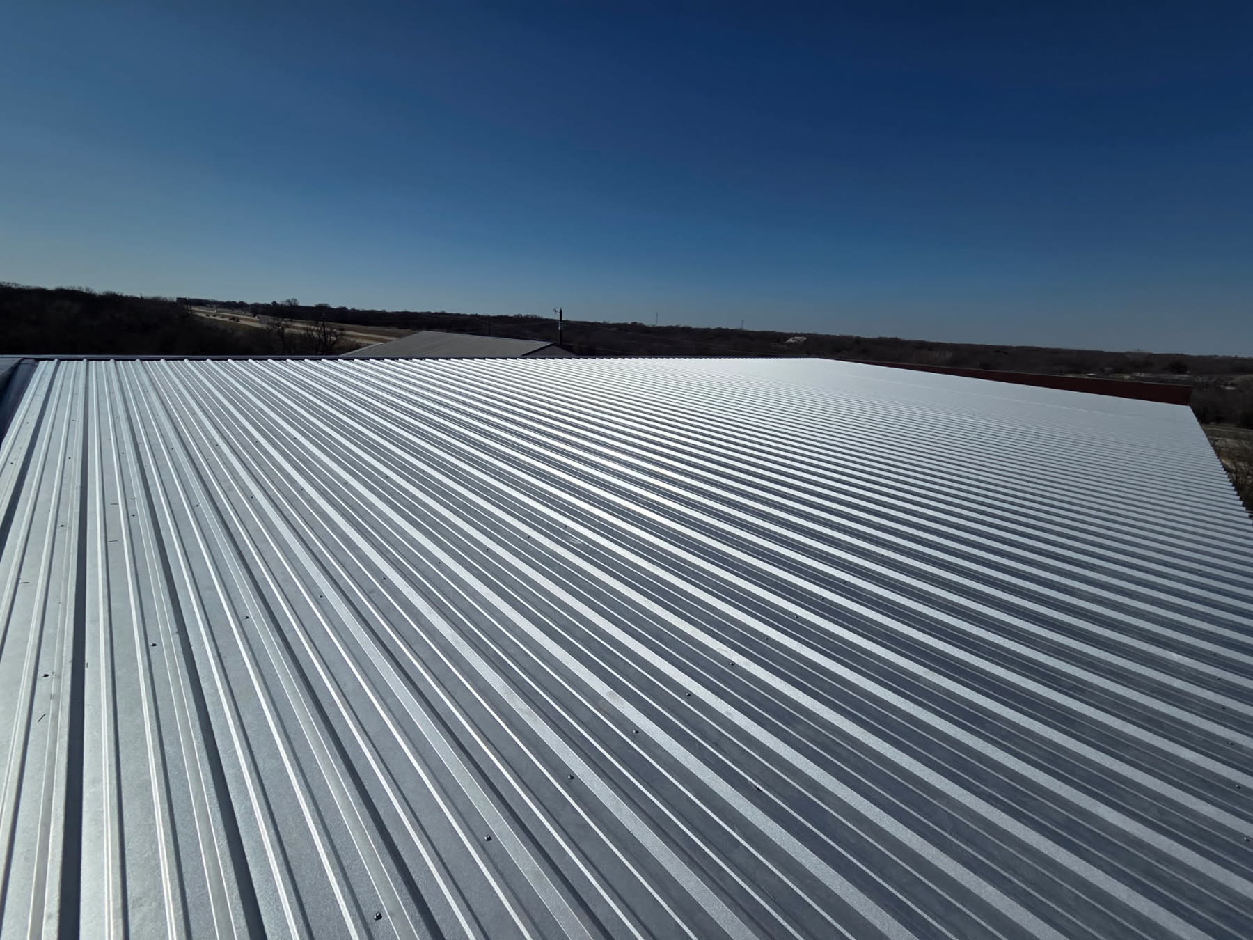 Standing-seam metal roof